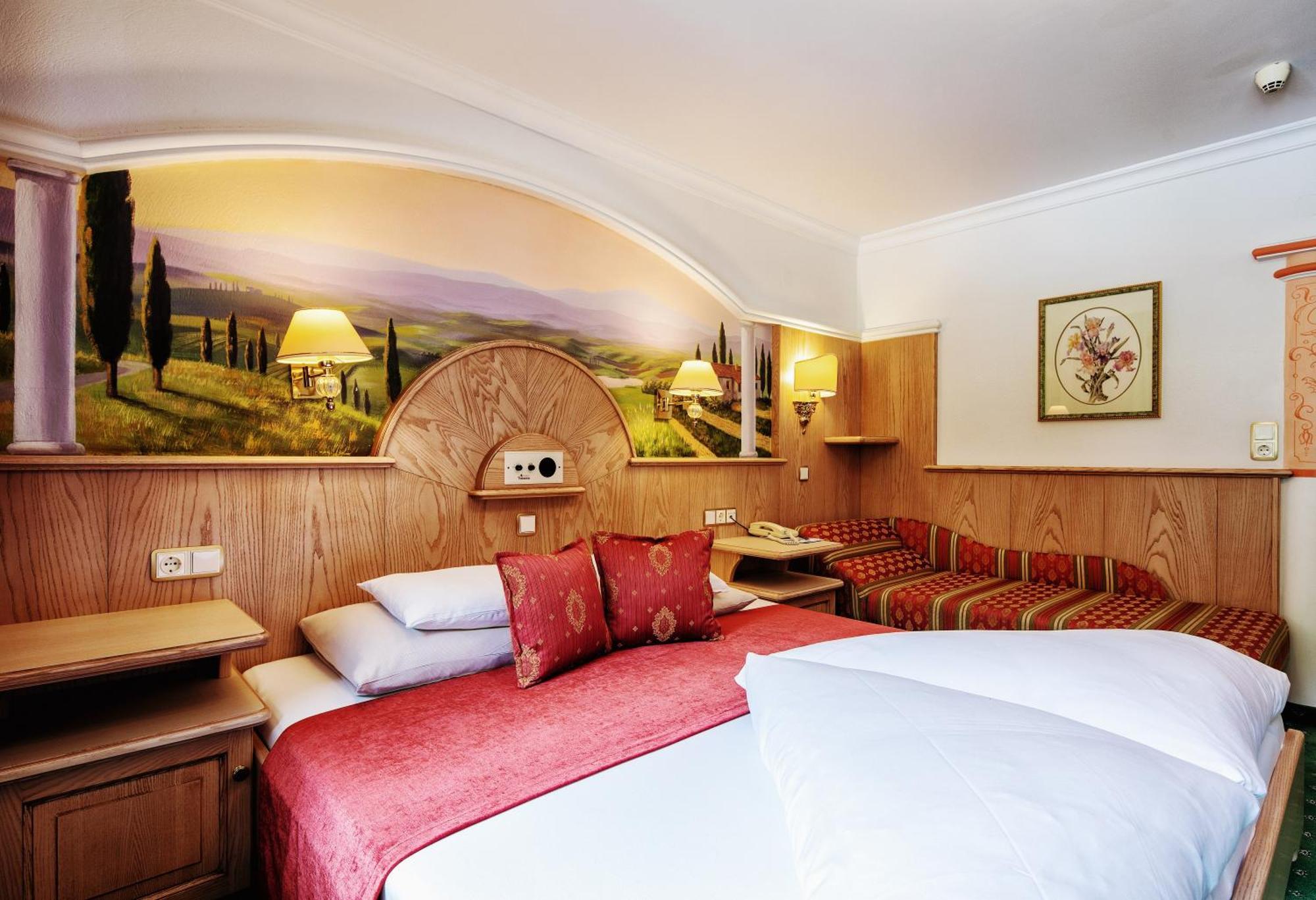 Hotel Neuhinter턱스 외부 사진