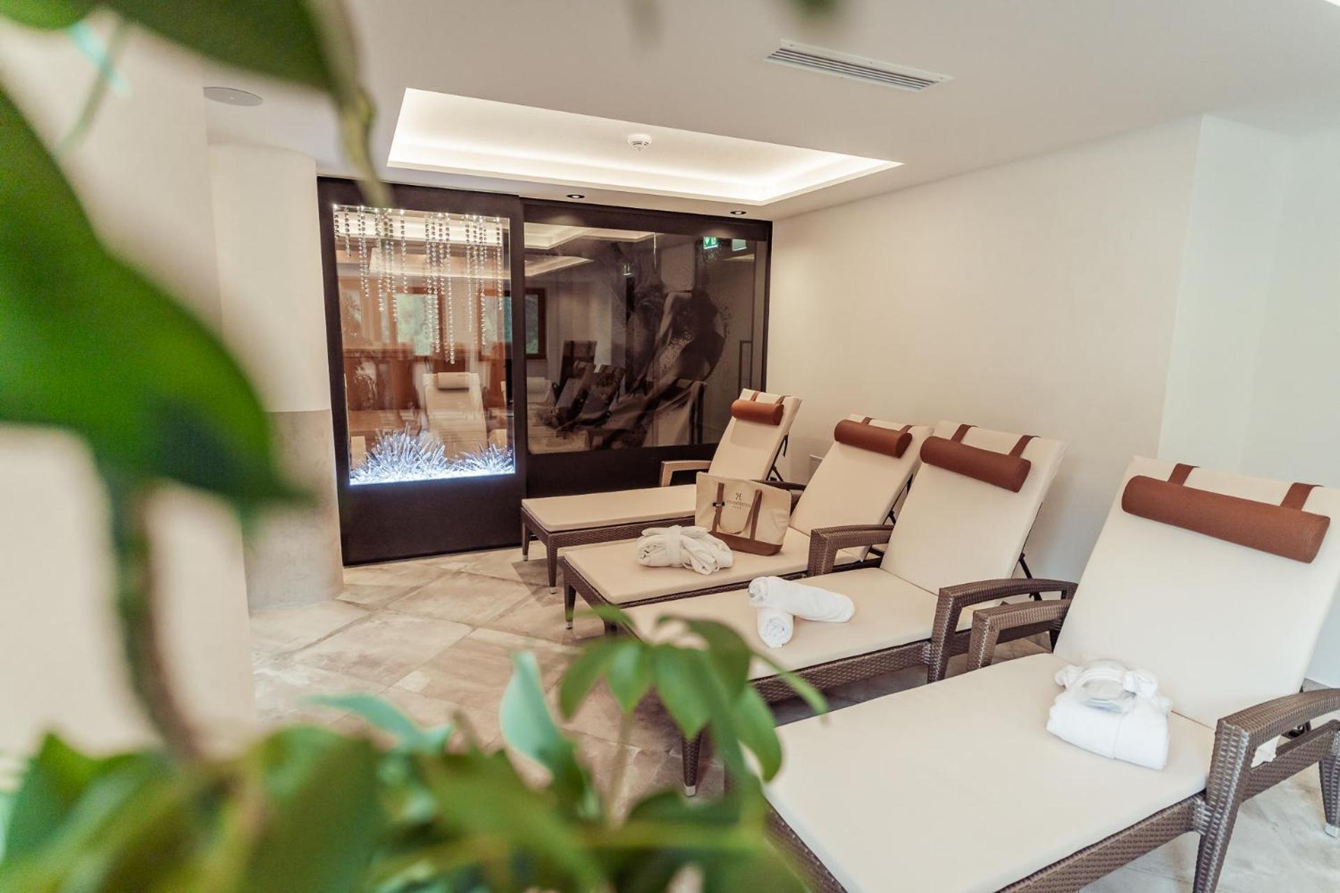 Hotel Neuhinter턱스 외부 사진