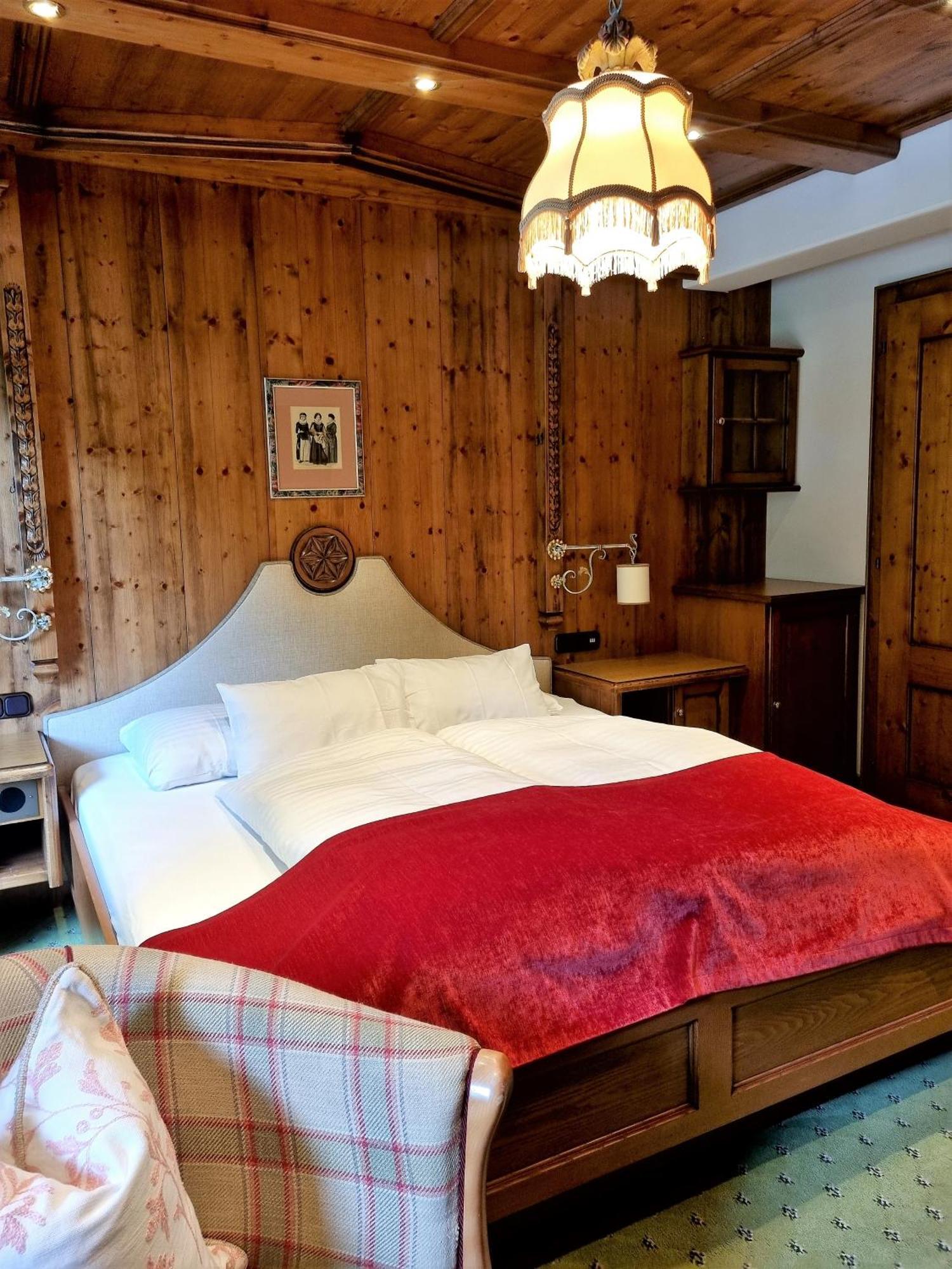 Hotel Neuhinter턱스 외부 사진