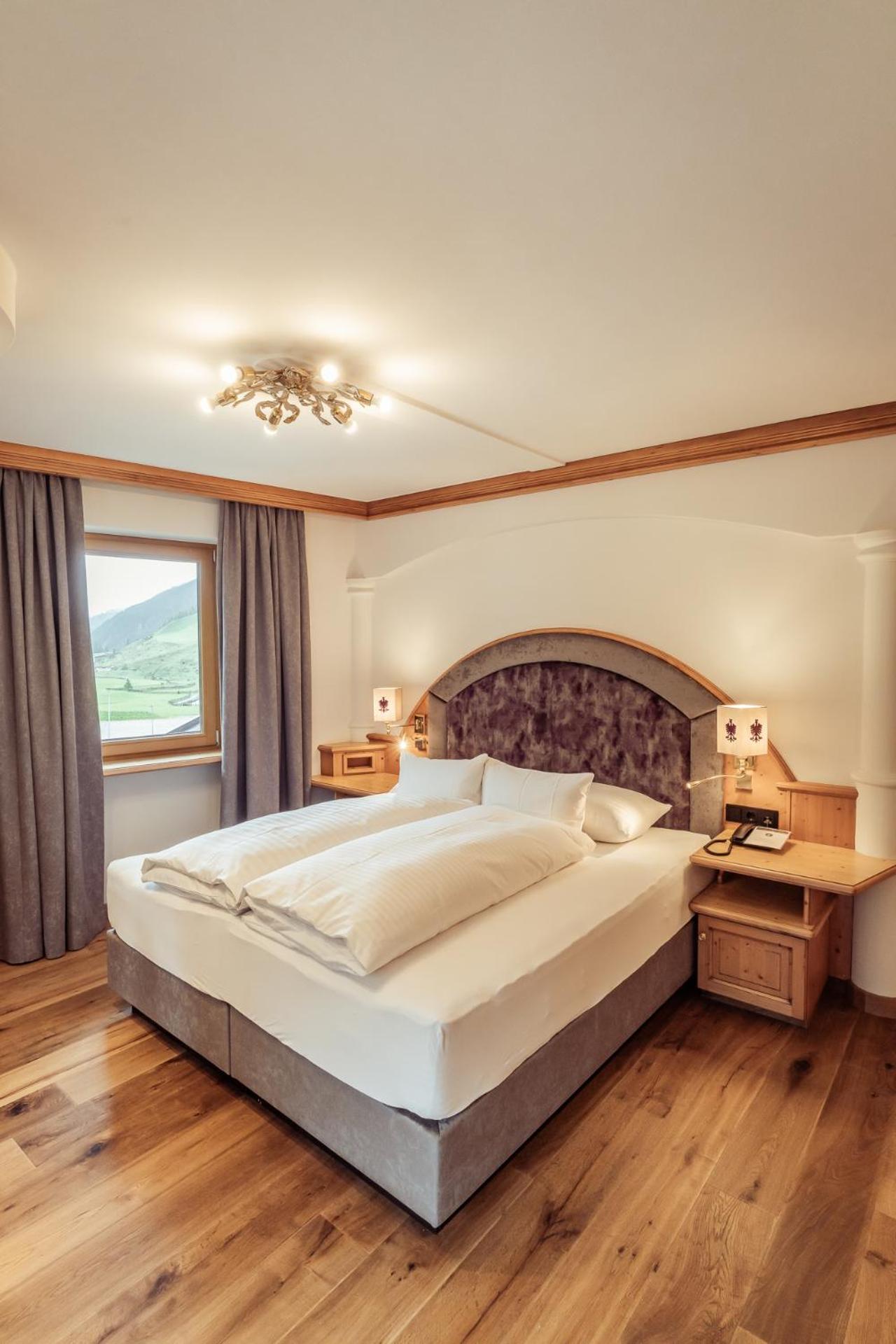 Hotel Neuhinter턱스 외부 사진